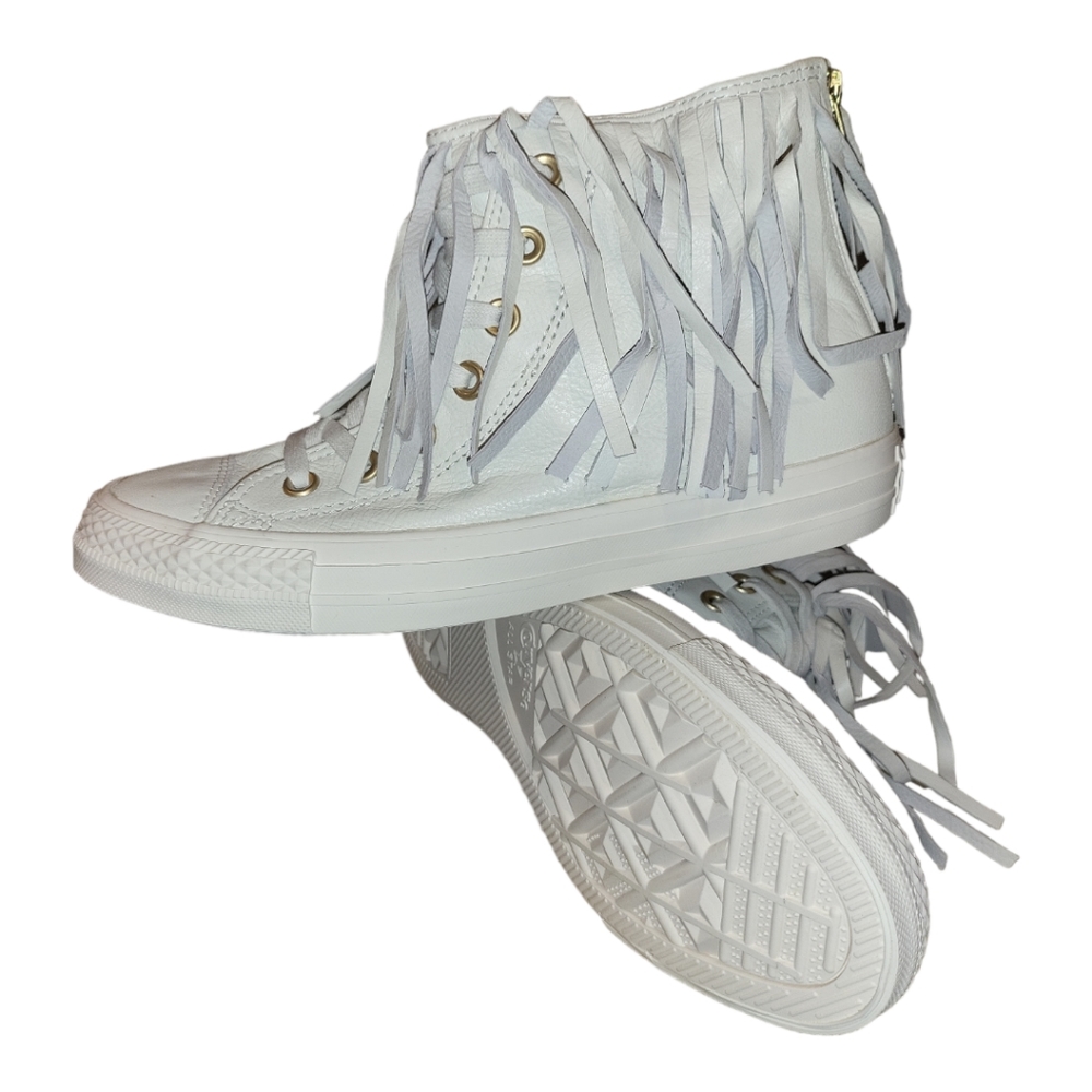 New Converse Fringe Sneakers Size 8US